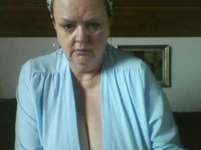 TiffanyAmore on BongaCams 