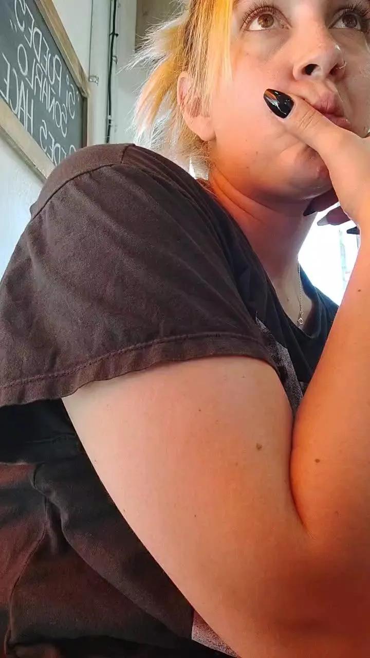 Ayeebran — Freechat on Cam4