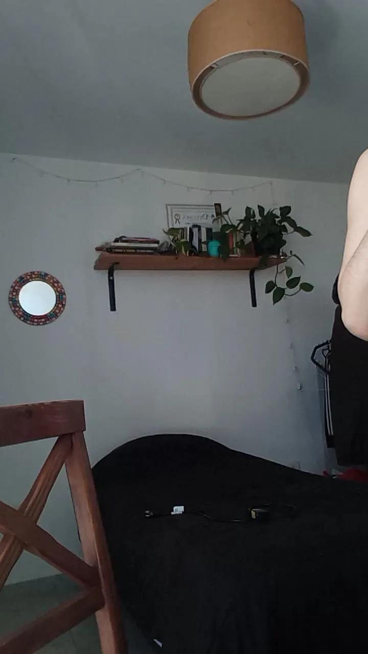 azul420_hot4 — Freechat on Cam4