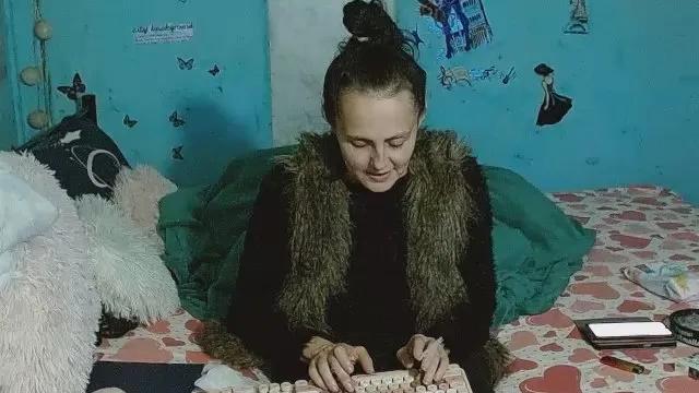 brightneeammy —  #schoolgirl #C2C #striptease