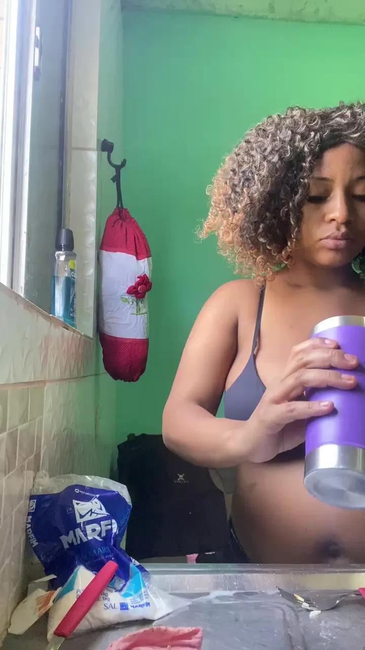 Danixayume20 — Freechat on Cam4