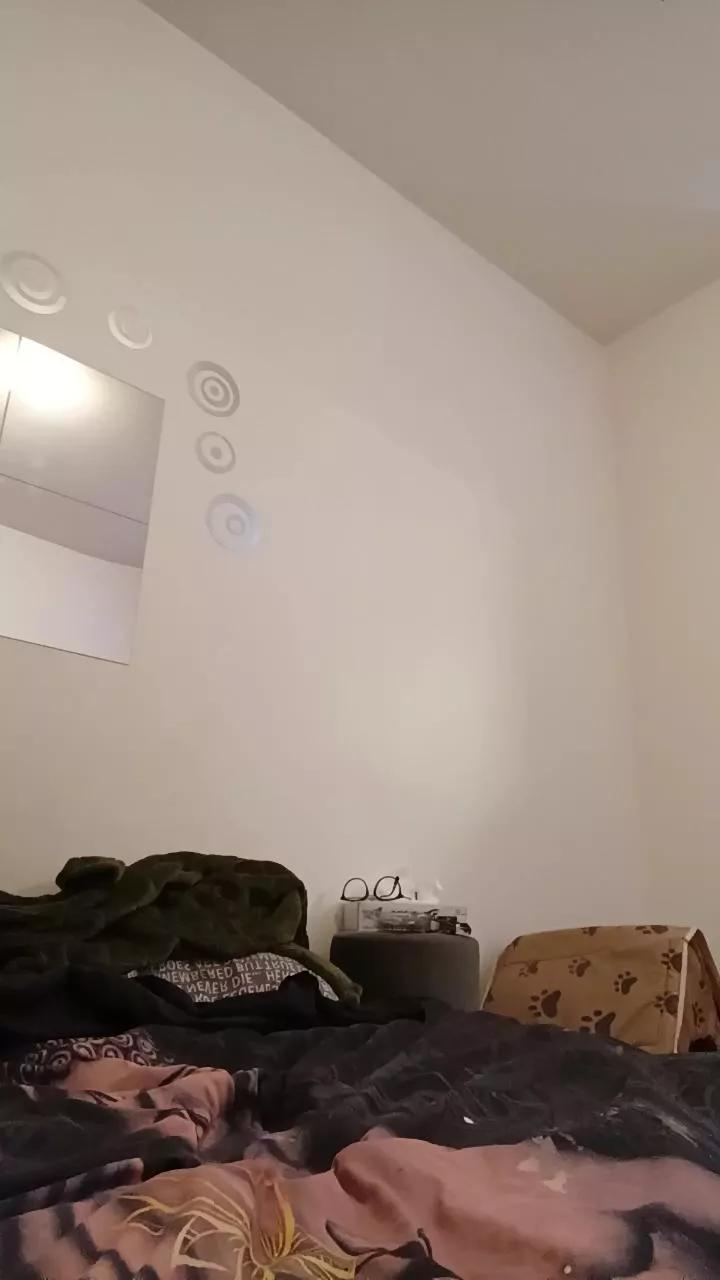 elleblue_sexy on Cam4 