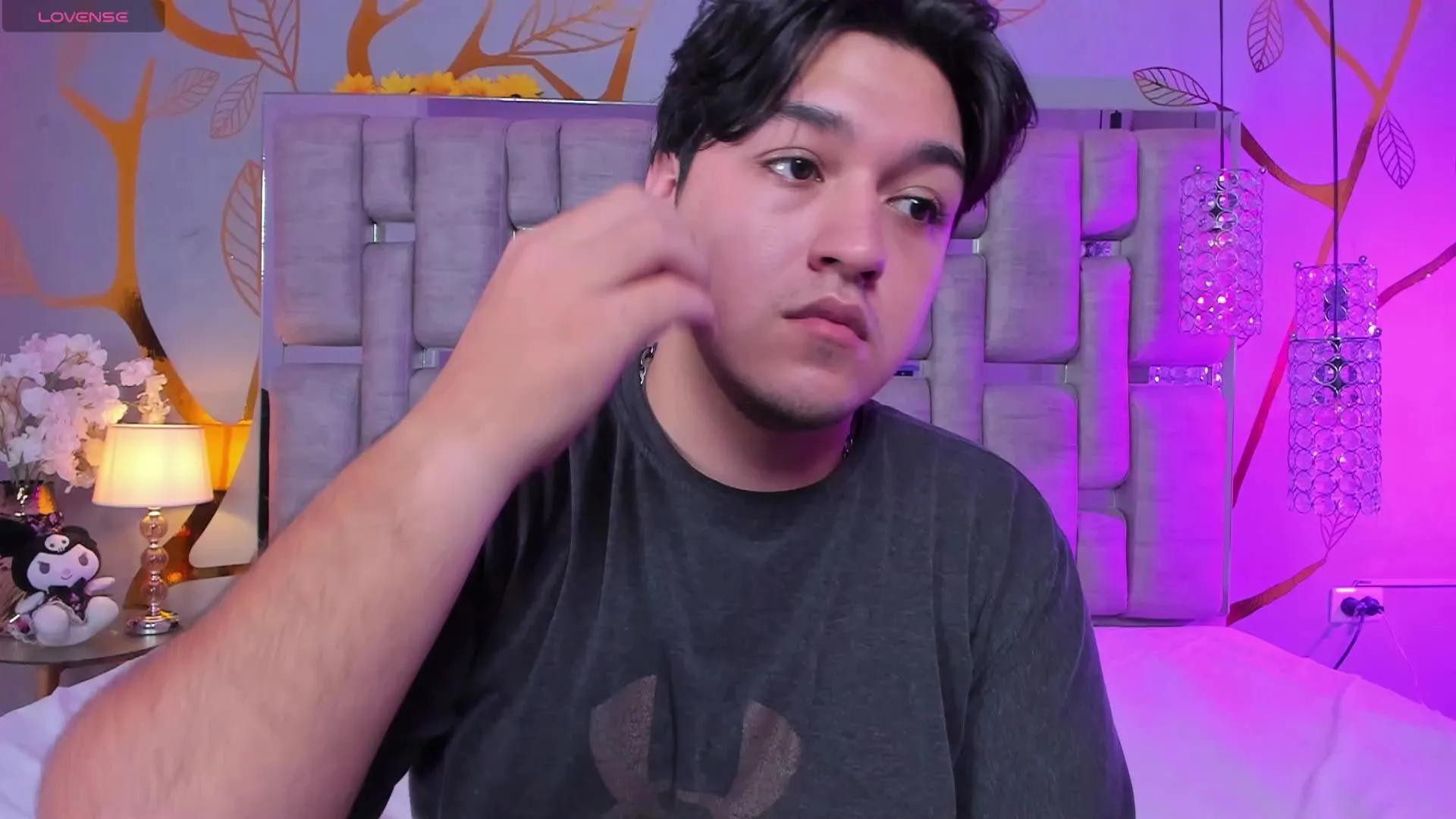 EmilyANDrew —  #threesome #feet #anal #masturbation #deepthroat #blowjob #amateur