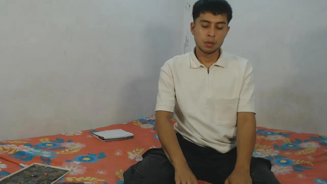 ganglatin —  #striptease #smoke #C2C #milk #masturbation