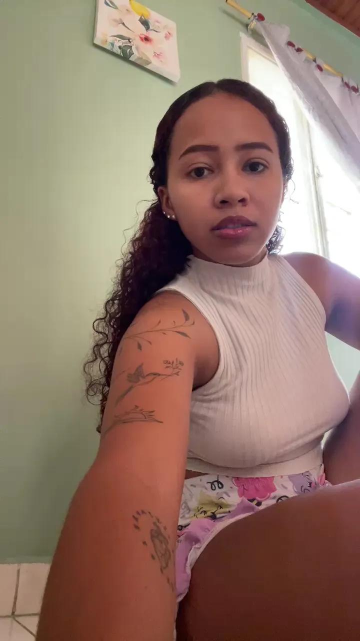 Iammeloddy777 on Cam4 