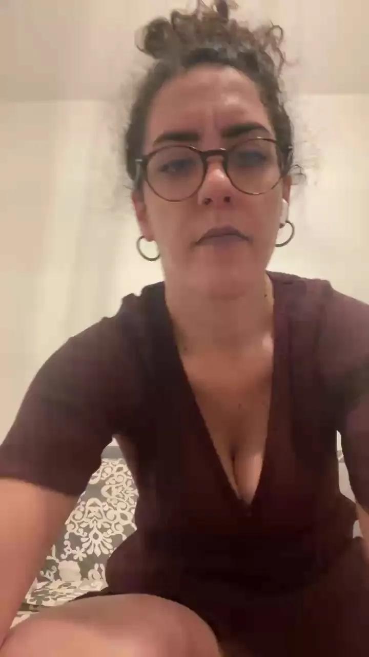 LadyAzar — Freechat on Cam4