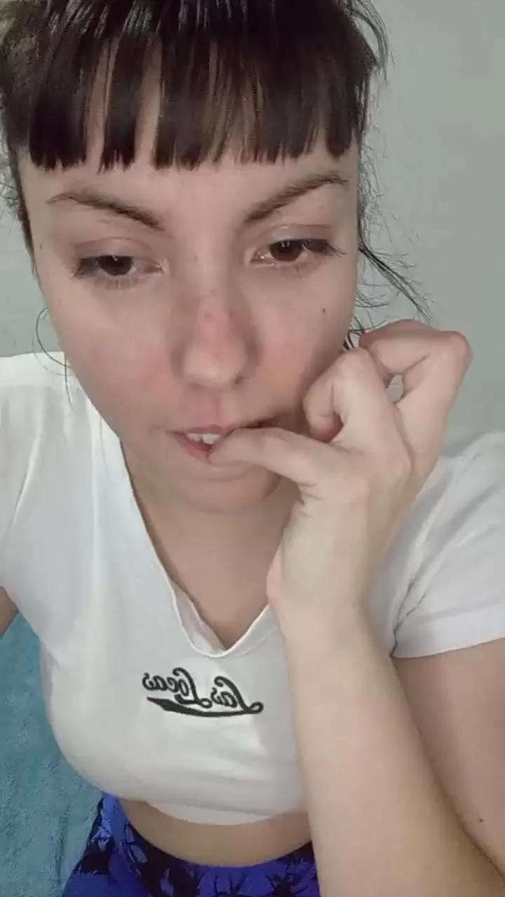 Lara_99_ — Freechat on Cam4