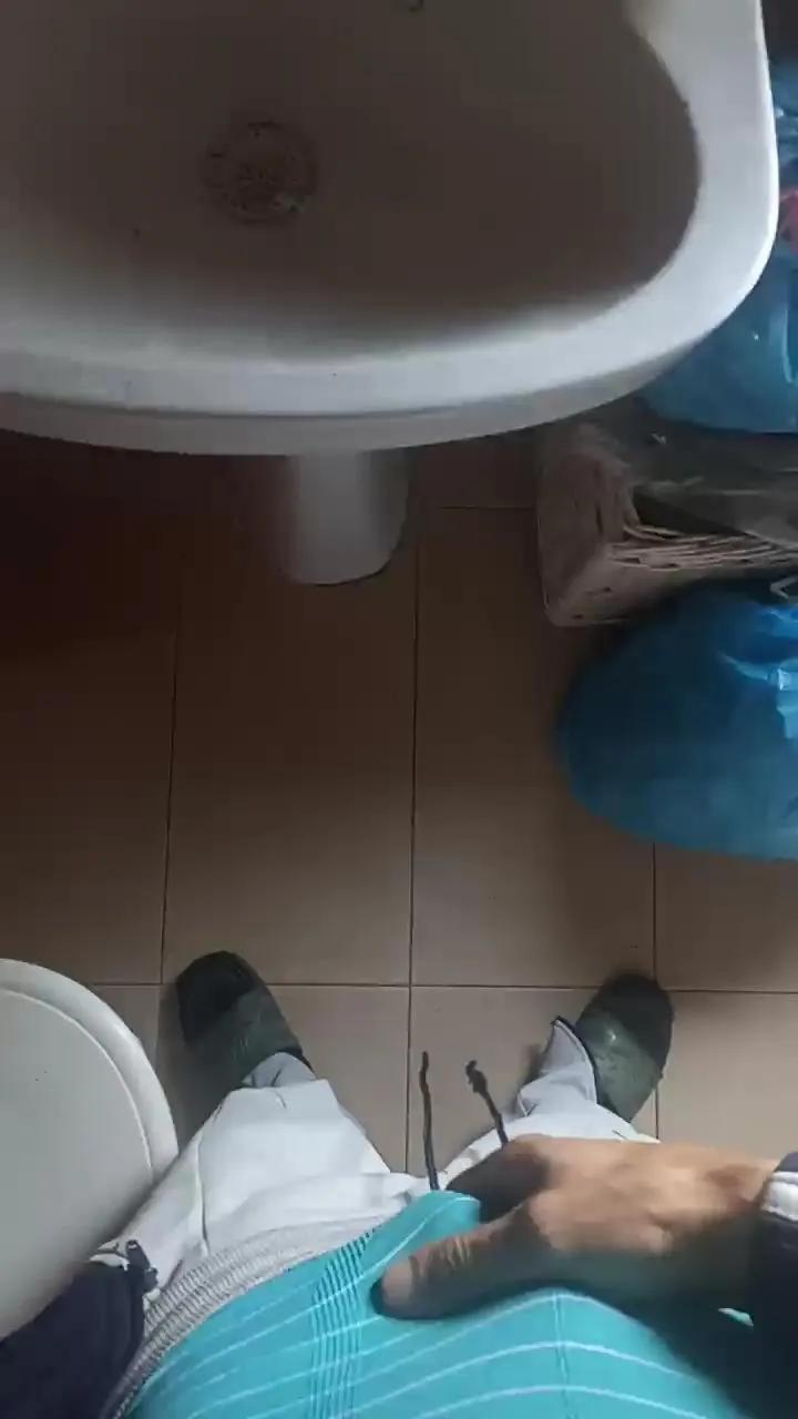 Moreno27platan0 — Freechat on Cam4