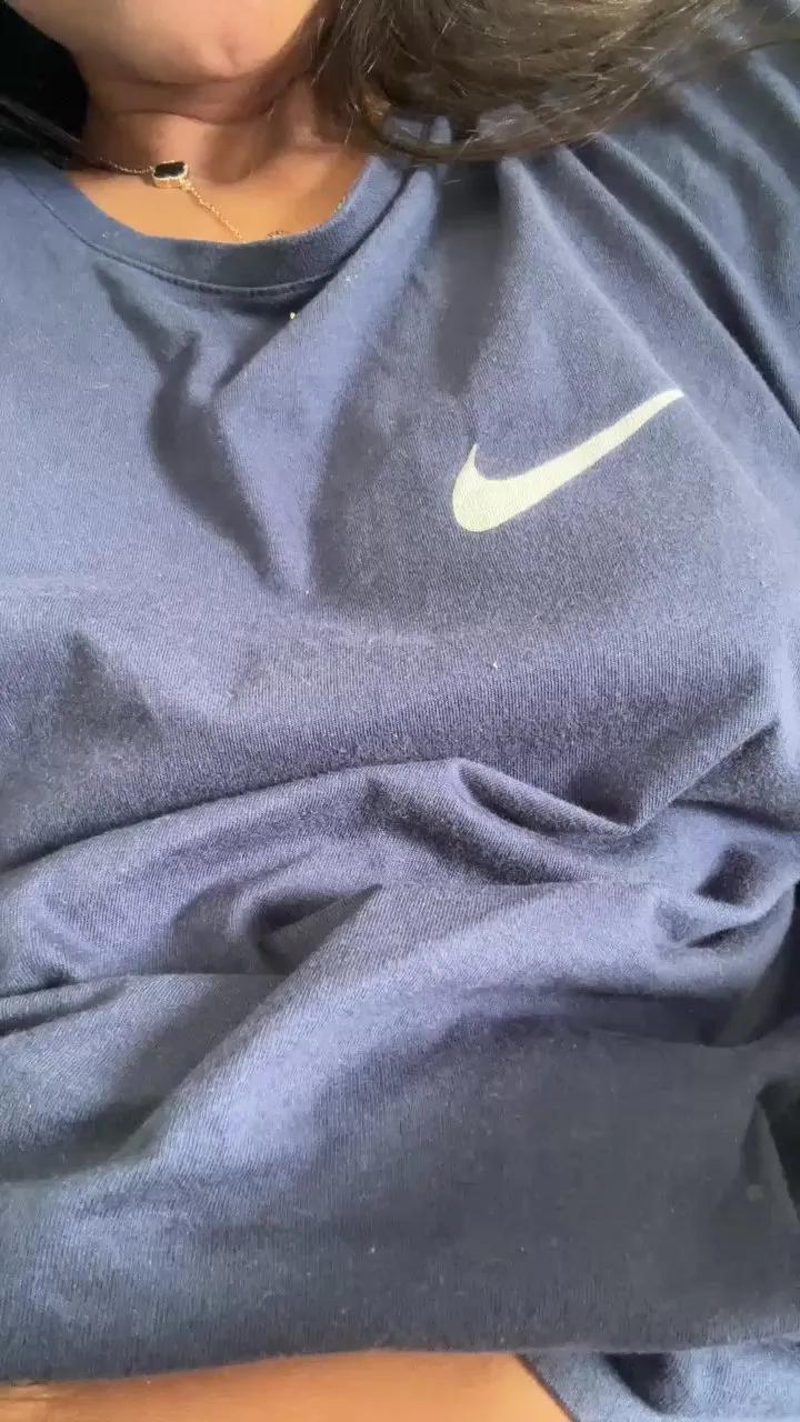 Nicollyreis78 — Freechat on Cam4