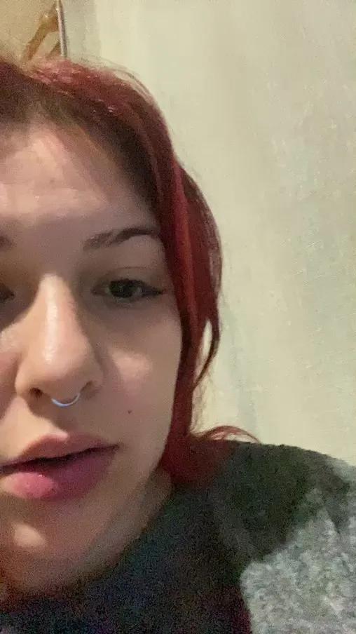 Paulette22 — Freechat on Cam4