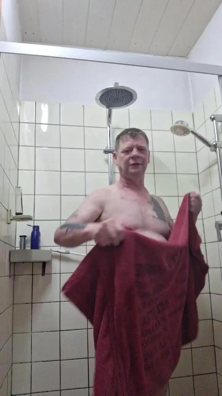 rainermb — Freechat on Cam4