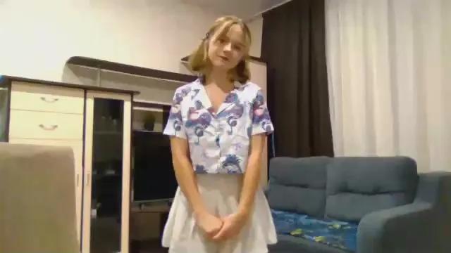 RemonaBoulton —  #C2C #spanking #amateur #striptease #ass #schoolgirl #cute