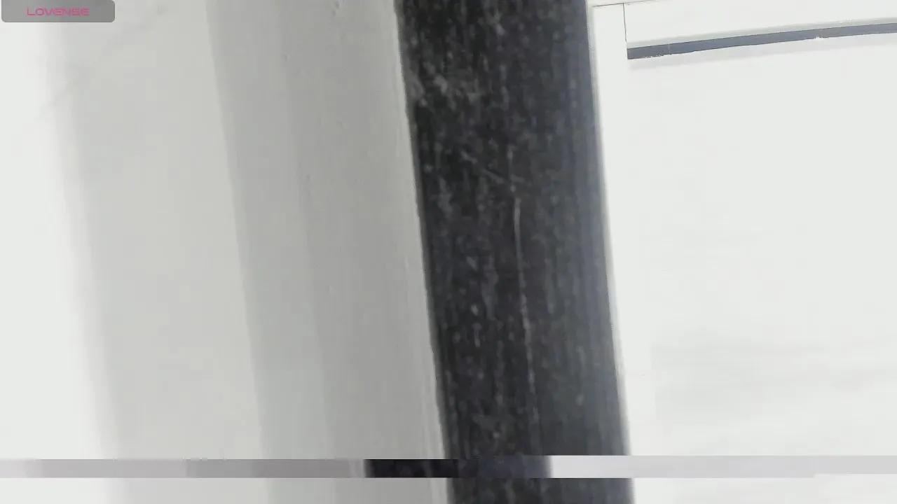 rock_and_rolll —  #striptease #cum #pee #bdsm #blowjob #pussy #anal