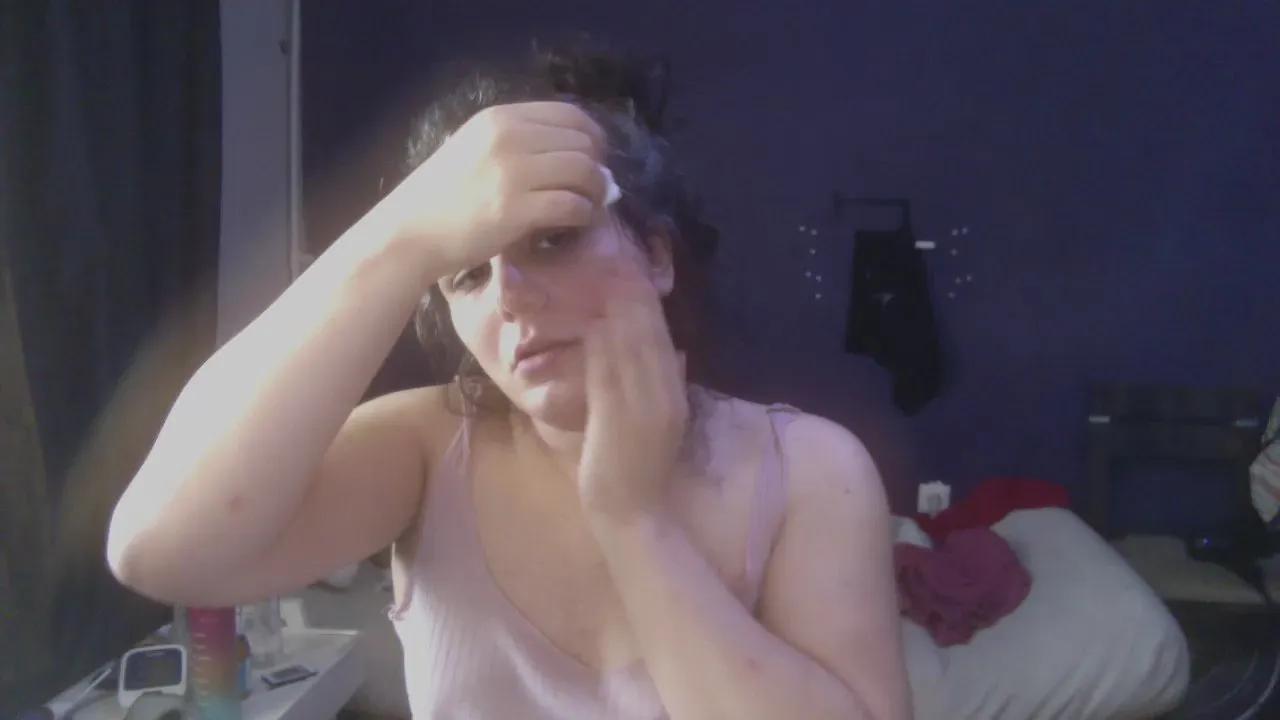 Turkish_Trans —  #feet #spanking #anal #striptease #trans