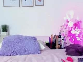 alejandra-cortes — Goal is: Ride torso + oil ass [222 tokens remaining]