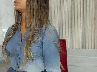 briannachelsea — We move my great ass and we go out [Multi Goal]