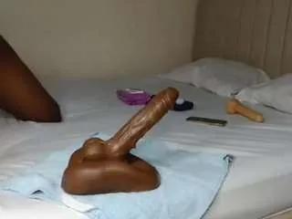 darkpearl8 — PUSSY PLAY #EBONY#ASS#LOVENSE [GOAL MET]