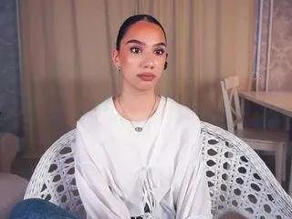 elanavanveen — bite my plump lips [40 tokens remaining]