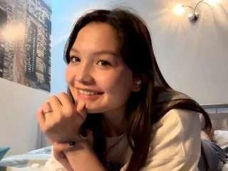 hanaloffier on CamSoda 