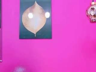 lilisantos on CamSoda 