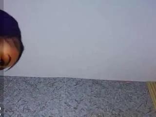 lilisantos on CamSoda 