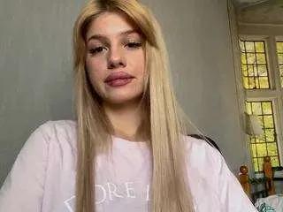 rhondaplott — try to undress me for the first time [888 tokens remaining]