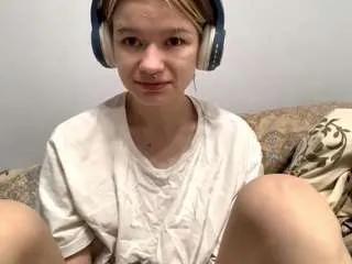 rosinamcwhirter — Lick my plump lips closely [20 tokens remaining]