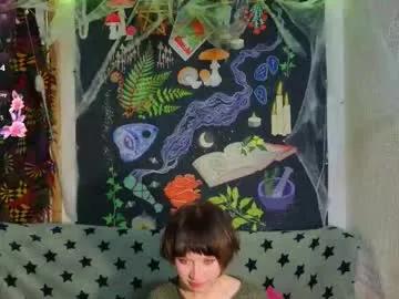 reborn_elf — GOAL: apply lipstick on my lips [5 tokens remaining] Hello, I'm Lara. New here #new #shy #18 #young #natural