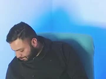 robert_leroy — GOAL: GOOD DAY [811 tokens remaining] Hey guys, welcome to my room #hairy #smoke  #master   #hairyarmpits  #findom