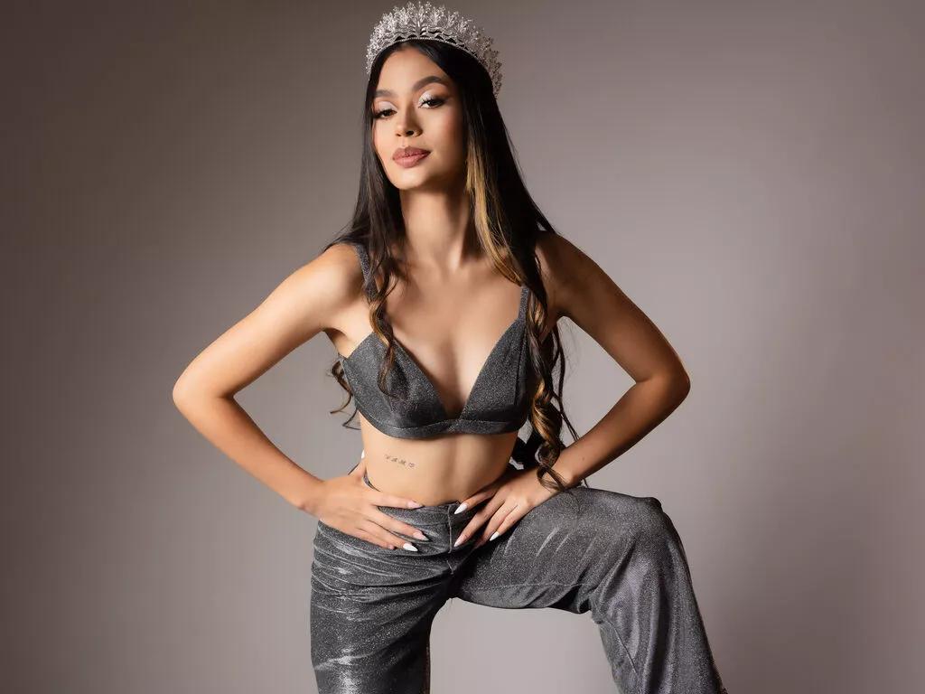 AlanaSampaoli — Dive in my world. I'm an apassionate girl who really enjoy to explore new ways to look sexier. You need to know that the make up is like art for me, I love to be my own muse. Don't be shy to discover this funny girl... You deserve it.