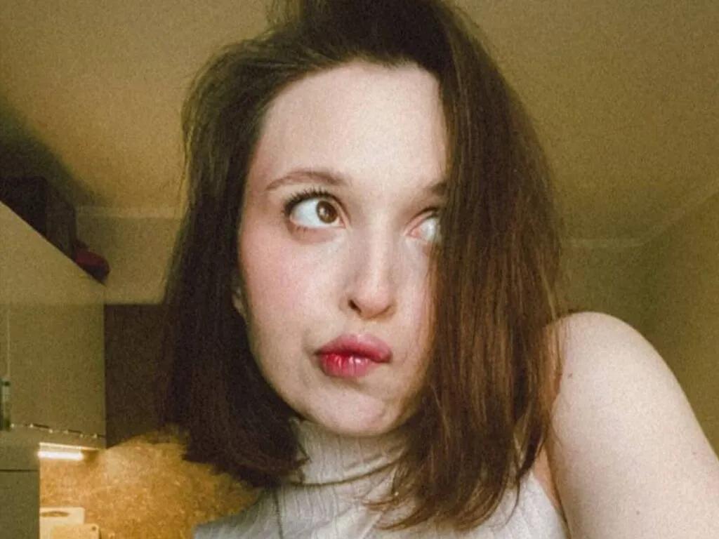 SofiaGaze — I am the one who can make even the most silent person talk. I love live communication, flirting and light topics that make you smile. And when the music turns on, I'm already dancing! Dancing for me is a way to express my mood and give energy....