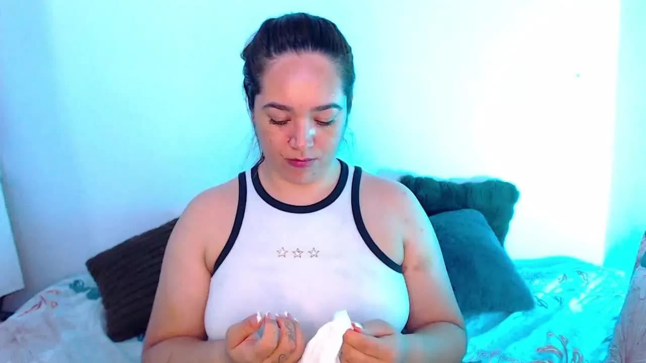 EmilyBeker — Freechat on Streamray