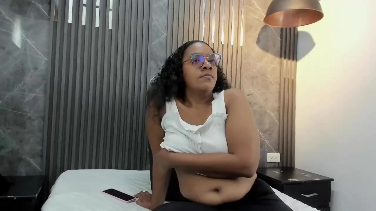 GreeicyLond — Freechat on Streamray