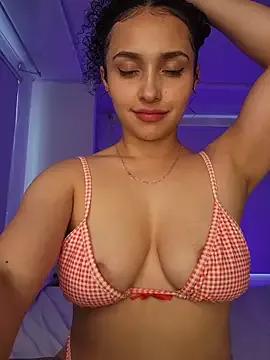 Lucy_Marin — oil massage on my ass + twerking