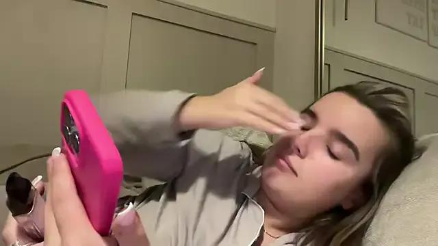 maisiesmithx — new house fundsss