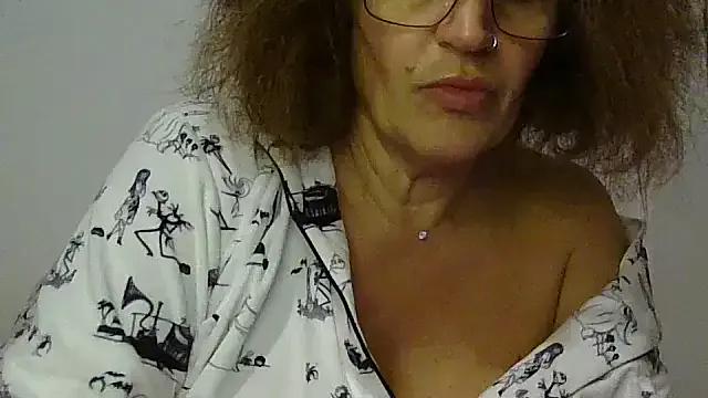 RubyyRosee — Bend over spank my ass 